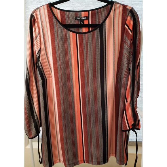 Roz & Ali Tops - Roz and Ali Striped Blouse. Casual, Vintage Revival, Y2K 100130